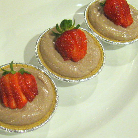 Cocoa Berry Tarts - with strawberries