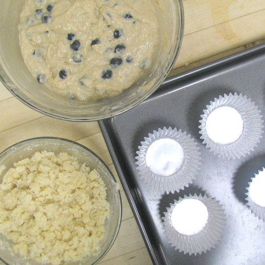 Blueberry Crumble Muffins