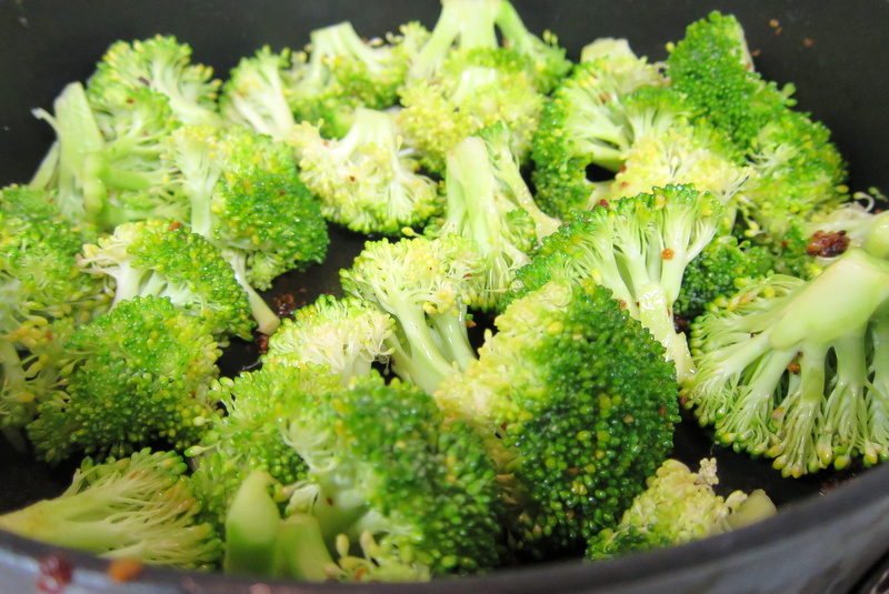 broccoli-almondine